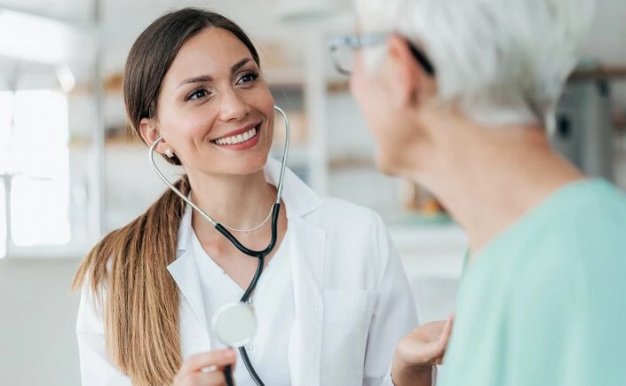 Notre équipe d'infirmières libérales et d'infirmiers libéraux vous accompagne avec le sourire ! Notre équipe d'infirmières libérales et d'infirmiers libéraux vous accompagne avec le sourire !